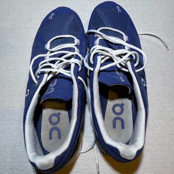 On Cloud Kids Navy Sneakers - Picture 2 of 5